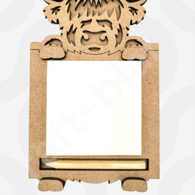 A Highland Cow Notepad Holder made from two layers of 4mm MDF, featuring a recessed sticky pad, a pencil slot, and detailed 3D hooves.