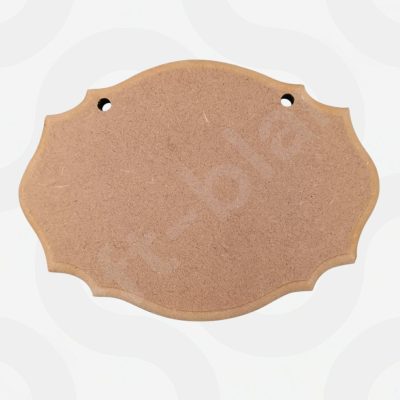 An elegant, scalloped Vintage Oval Plaque cut from premium MDF, shown as a blank 17cm x 12cm base ready for painting and customisation.